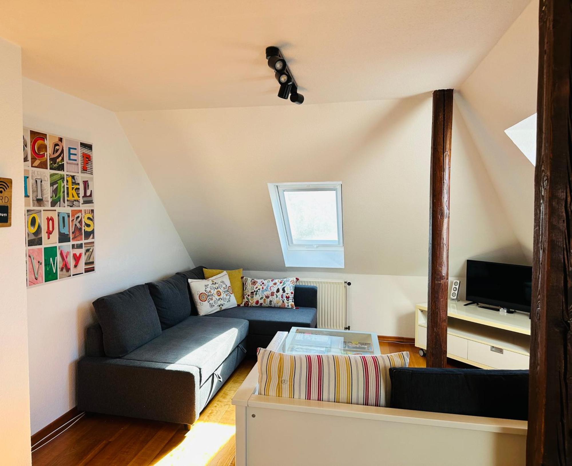 Apartments Braunschweig - Charlys Home - Kueche - Fachwerk - Familie מראה חיצוני תמונה